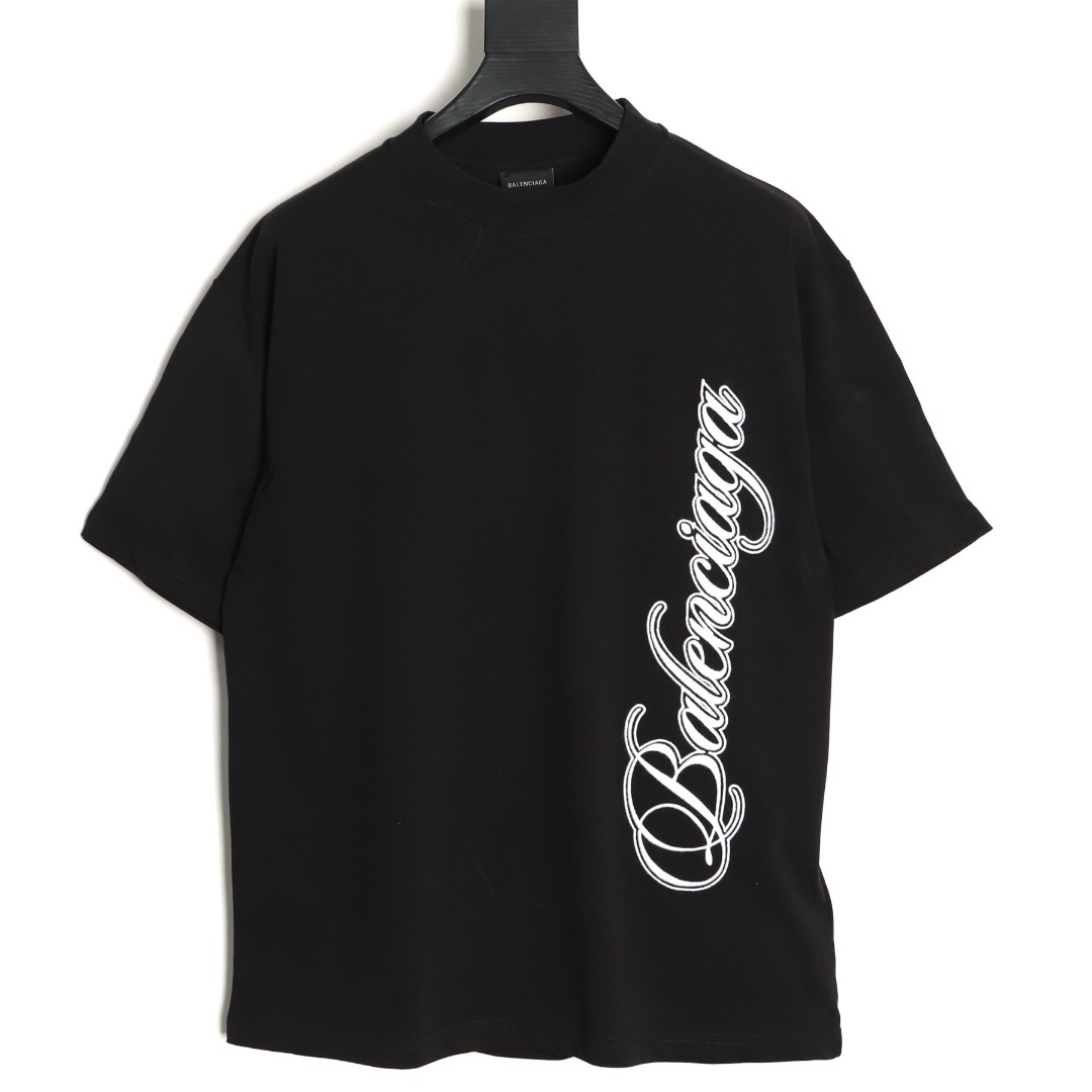 🔝BALENCIAGA巴黎世家BLCG 側邊草體字母短袖T恤
正品購入開發，40支雙紗巴黎棉210克，1*1配套十字羅紋280克，進口刺繡，面料酵洗，定制1：1商標，寬松版型
B Size：S-XL