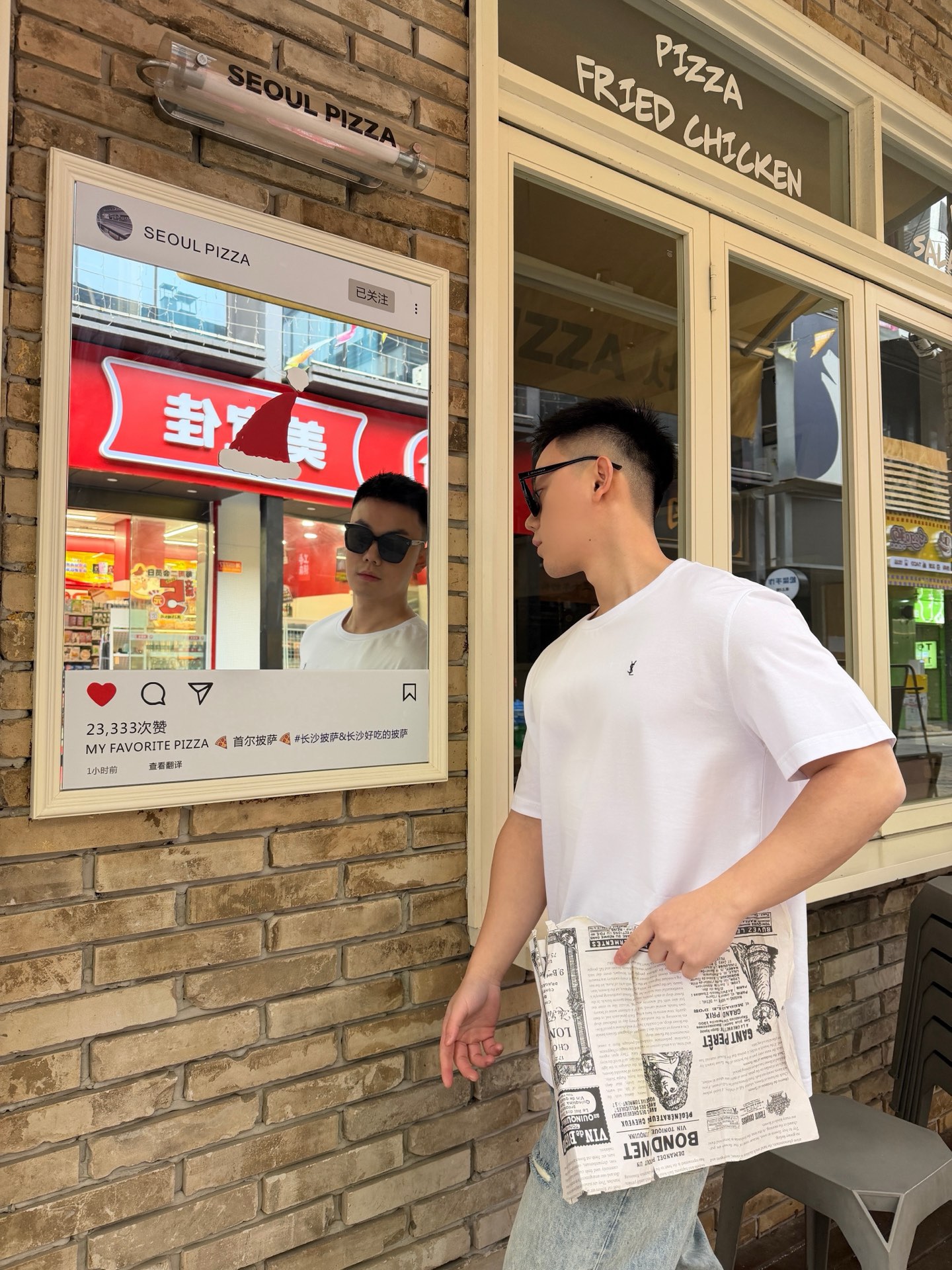 🔝SAINT LAURENT聖羅蘭SLP 小標純色徽標短袖T恤
正品購入開發，50支雙股精品賽爾棉170克，1*1拉架羅紋280克，進口刺繡，面料酵洗，定制1：1商標，寬松版型
B Size：S-XL