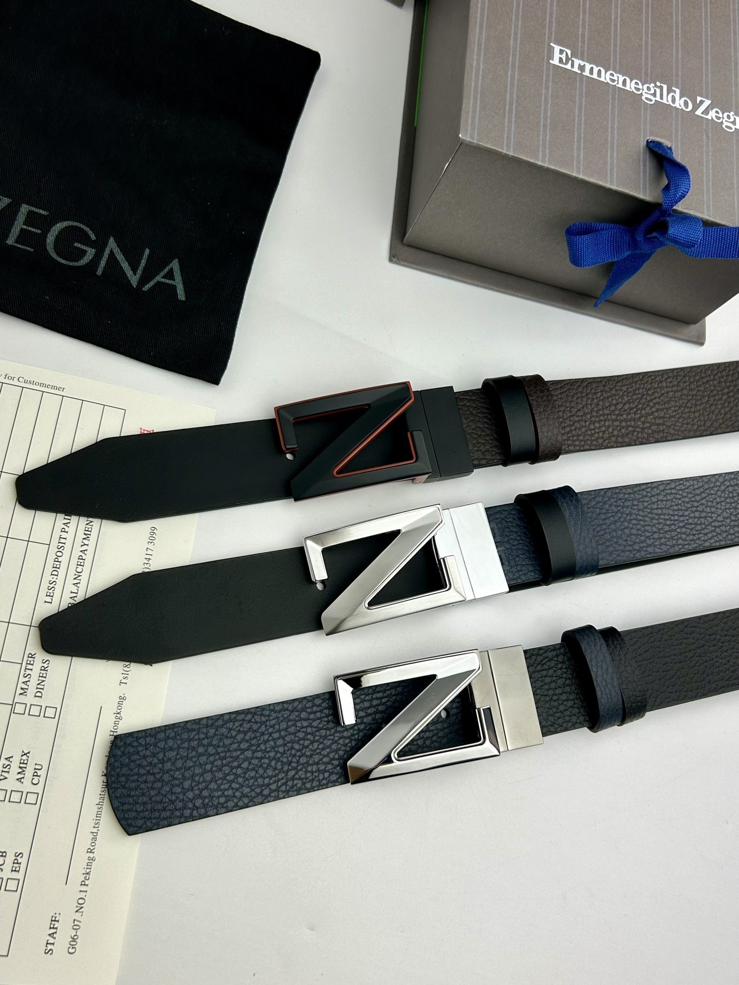 傑尼亞【Zegna】何謂當代男士 活動造型 系列，新款純銅旋轉Z字扣，雙面可用 隨心搭配，寬3.5cm，男士風尚的全新概念.