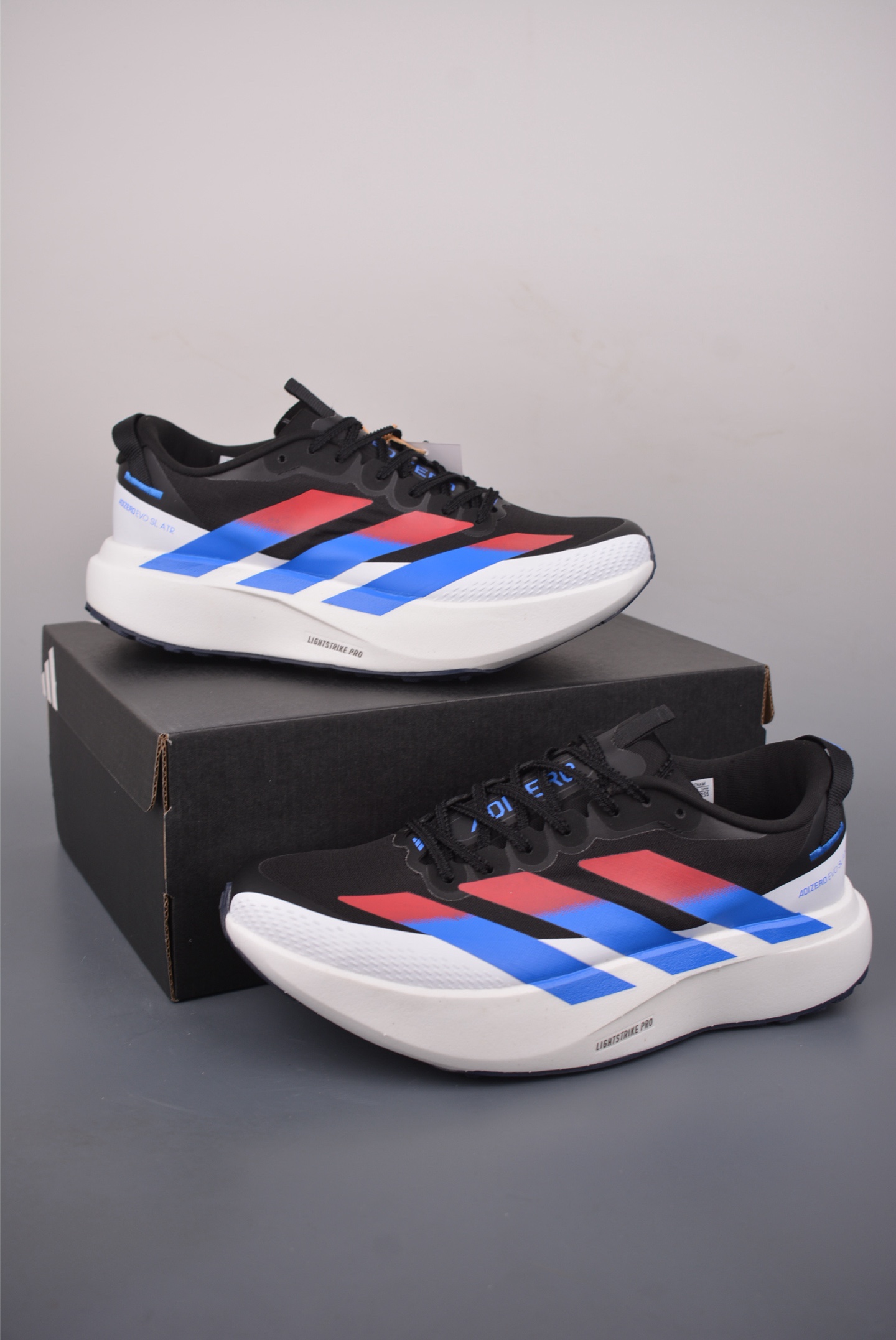 Adidas Adizero Evo SL ATR M
阿迪超輕透氣緩震跑鞋 
官方貨號: KK10662332
尺碼：36 36.5 37 38 38.5 39 40 40.5 41 42 42.5 43 44 44.5 45 46
