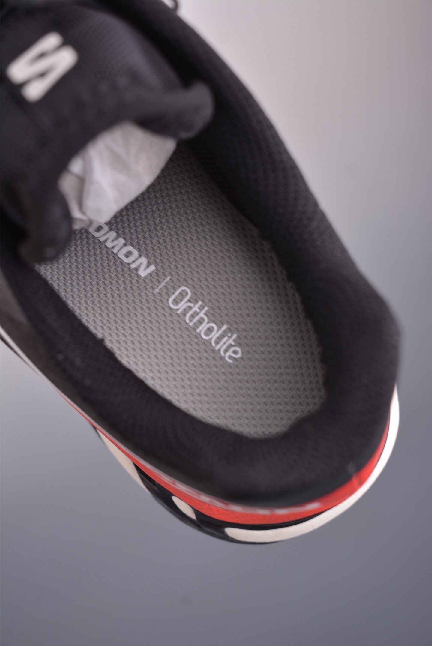 薩洛蒙 Salomon XT-6
GTX 探索者系列 
潮流越野機能戶外休閒運動跑步鞋
官方貨號: 479749 293633
尺碼：35 36 36.5 37 38 38.5 39 40 40.5 41.5 42 42.5 43 44 45 46