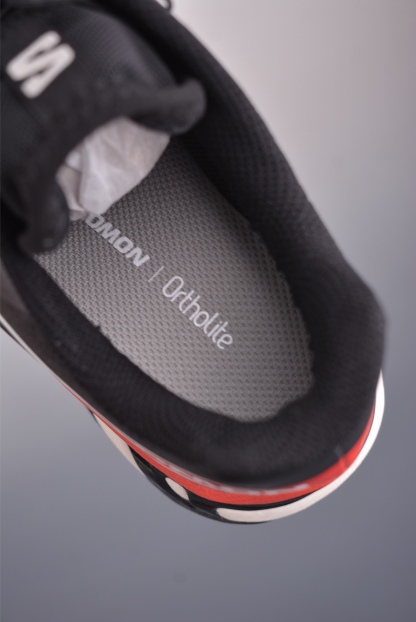 薩洛蒙 Salomon XT-6
GTX 探索者系列 
潮流越野機能戶外休閒運動跑步鞋
官方貨號: 479749 293633
尺碼：35 36 36.5 37 38 38.5 39 40 40.5 41.5 42 42.5 43 44 45 46
