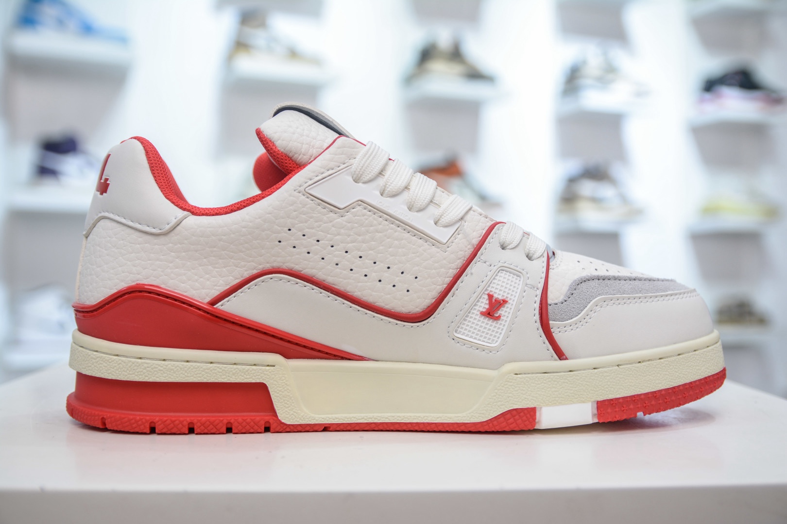 Louis Vuitton Trainer lv時裝走秀運動鞋板鞋 SIZE：36 37 38 39 40 41 42 43 44 45