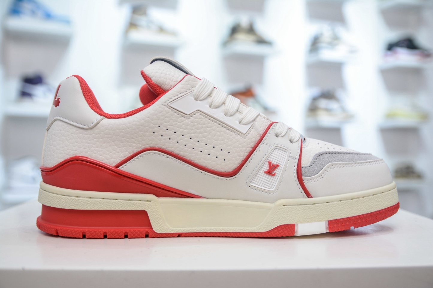 Louis Vuitton Trainer lv時裝走秀運動鞋板鞋 SIZE：36 37 38 39 40 41 42 43 44 45
