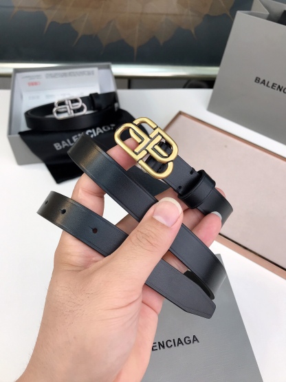 巴黎💋意大利🇮🇹正版購入原廠皮料 2.0cm五金進口爐內五金並非市場iT水調五金所見所得