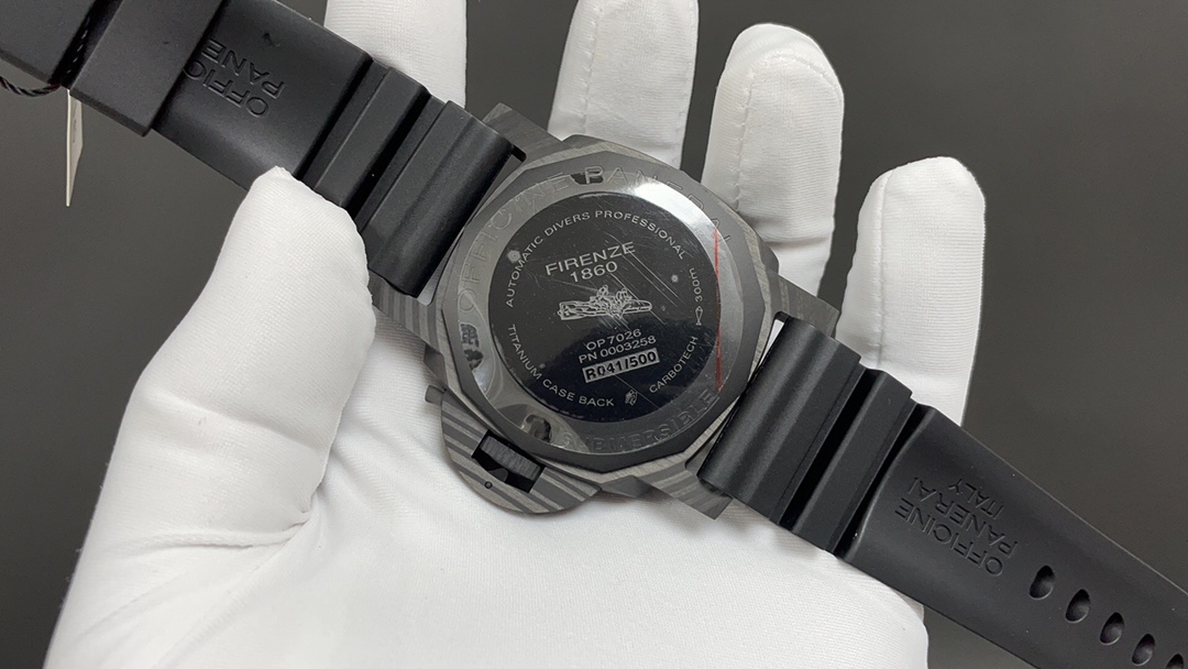 沛納海Pam616 碳纖維殼 自動上鏈機械機芯 頂級品質 出貨實拍✈️