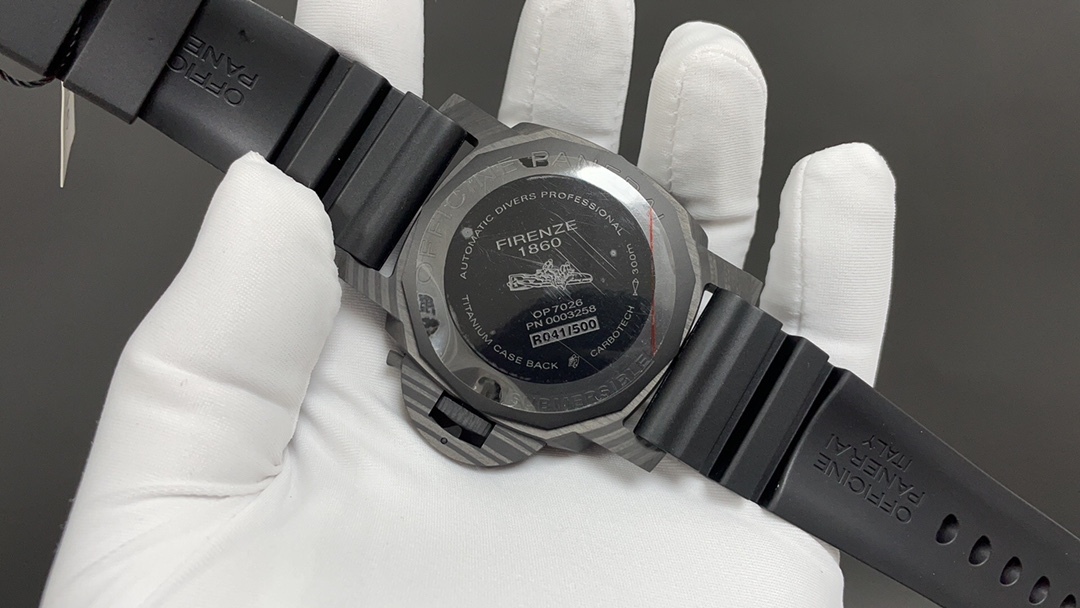 沛納海Pam616 碳纖維殼 自動上鏈機械機芯 頂級品質 出貨實拍✈️