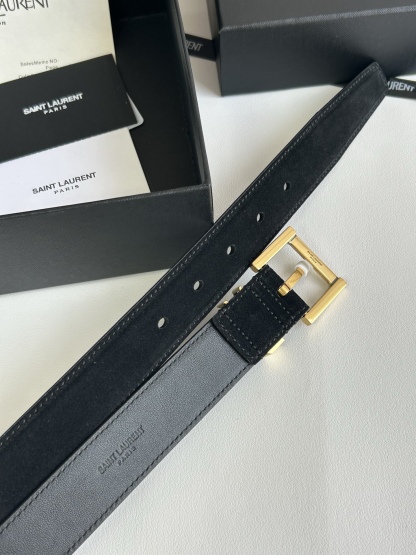 聖羅蘭 女士腰帶，進口小牛皮 配以CASSANDRE 標識腰帶環。古銅色金銀五金可選。精緻優雅的設計，寬度3.0cm