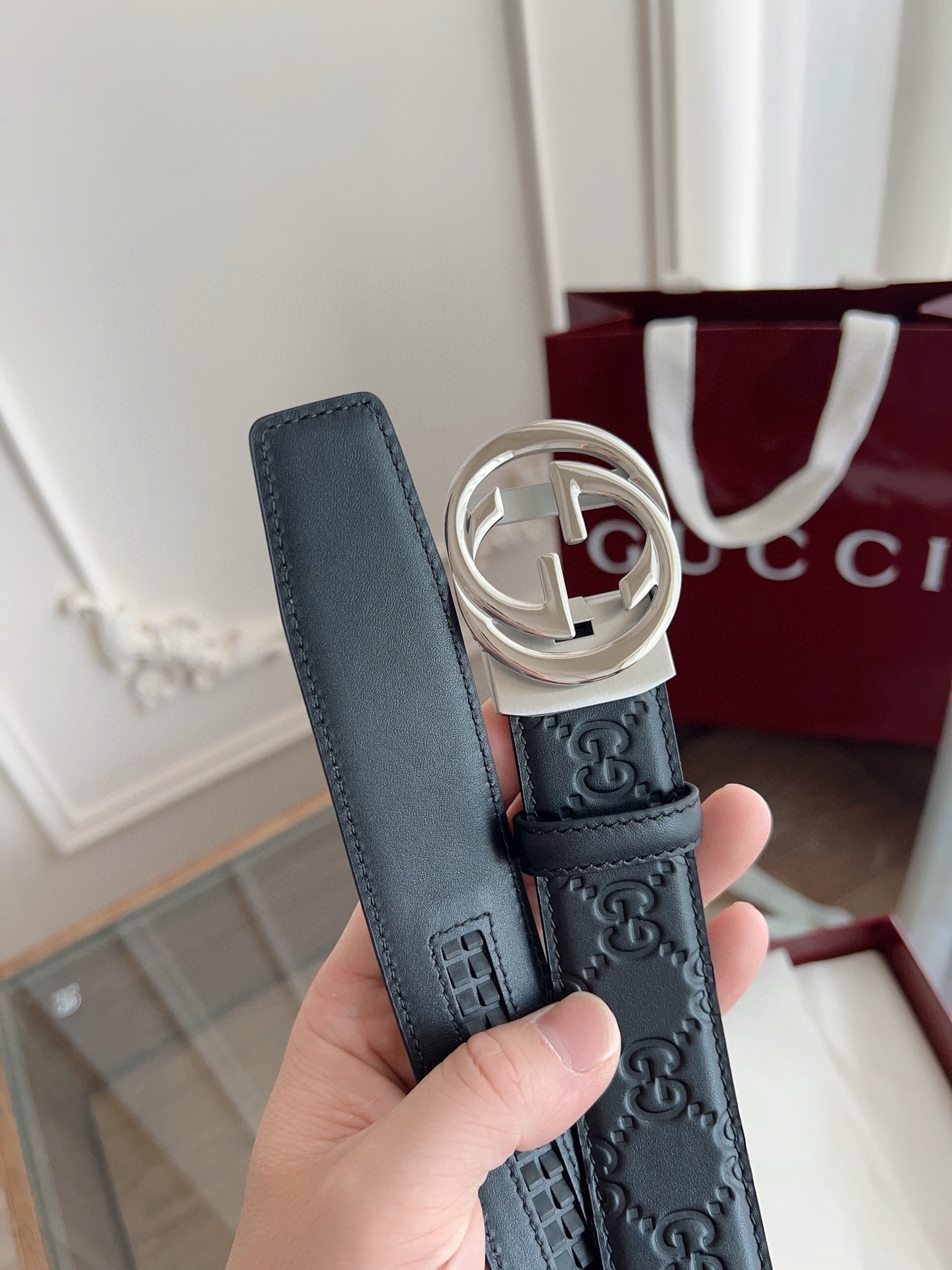 Gucci 古馳 自動平滑扣腰帶 精鋼打造五金 寬度35MM寬 雙面頭層牛皮 自由裁剪設計。