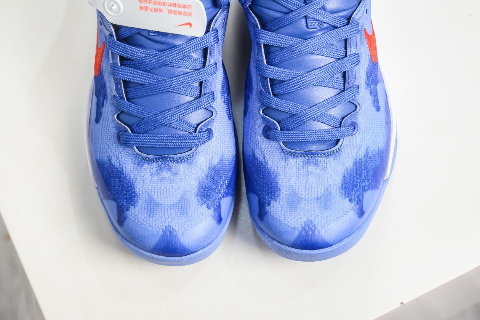 Nike Zoom Kobe VIII 馬年限定 CNY新年款 低幫復刻實戰運動低幫文化籃球鞋 內置元年緩震氣墊 
貨號: HF2793 008
Size：38 38.5 39 40 40.5 41 42 42.5 43 44 44.5 45 46