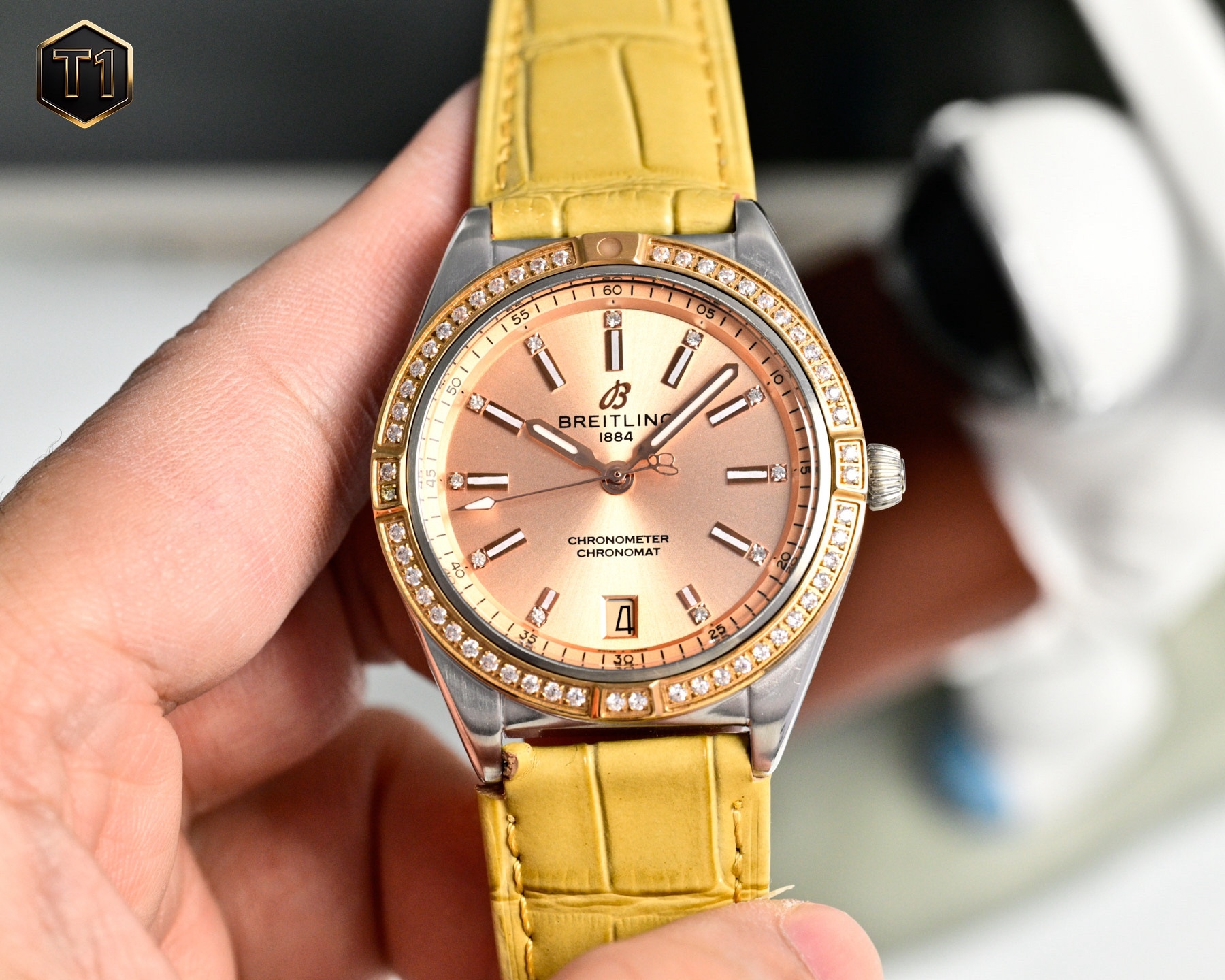 GTR  百年靈新款橫空出世（推出新高度）
全新百年靈機械計時腕表-南海膠囊系列
(chronometer Automatic 36mm)特別版
1⃣️現代復古風格讓您在人群中脫穎而出，打破沈悶，有溫度又不失浪漫！
2⃣️這款優雅的現代復古靈感腕表適合想在人群脫穎而出的女士。（男士也可佩戴，膠囊系列市面最薄的中性款。）
3⃣️融合優異性能和造型美感，時尚而優雅，適合各種場合，多種金屬表殼可供選擇，同時也有鑲嵌彩色寶石鑽，從炫酷的精鋼材百搭雙色間金乃至豪華紅金，一應俱全，時標和多姿多彩錶盤。
4⃣️搭載