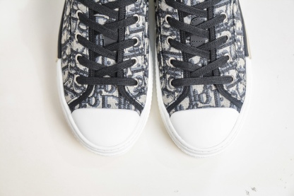 Dior B23 迪奧“CD重影”系列
貨號: 3SN272ZIR16536
尺碼：38 39 40 41 42 43 44 45