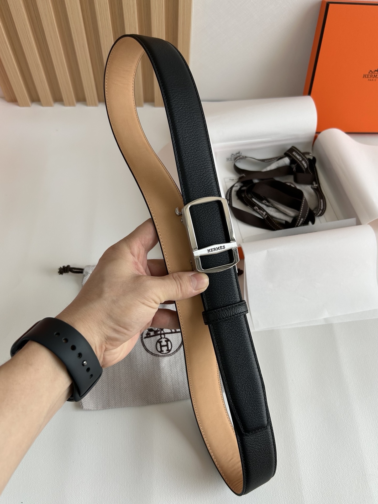 【H家】 新款紋路小牛皮腰帶，寬度3.5cm，搭配新款不鏽鋼自動扣，手感極佳、可以任意裁剪、永恆而經典！轉圖必大賣