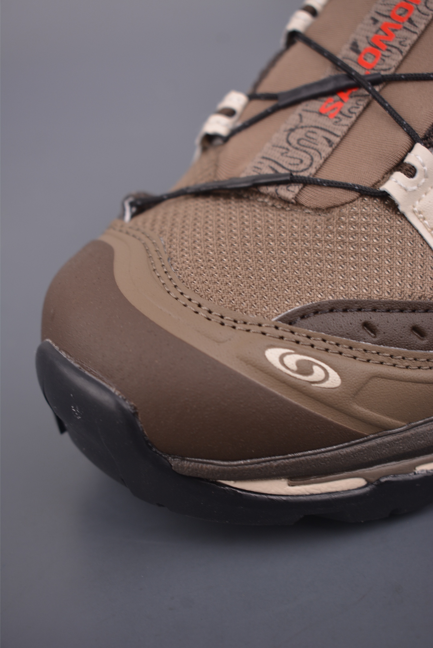 薩洛蒙 Salomon XT-Quest GTX ATHR 薩洛蒙復古潮流戶外機能登山跑鞋
官方貨號: 473058 
尺碼：36 37.5 38 38.5 39 40 40.5 41 42 42.5 43 44 44.5 45 46