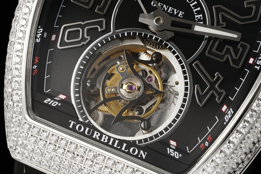 RMS最新款 頂級復刻 法蘭克穆勒V45 Vanguard陀飛輪系列 歷時多年研發機芯 
1 1:1 超級復刻原裝複雜法穆蘭陀飛輪機芯 細節完美到位 打造正品機芯獨具的雙發條盒 超薄工藝 
2超長72小時動力儲存 告別每天手動上鏈 高端玩家的定制款 把頭上鏈30個半圈 發條盒為滿 不需要過度上鏈 
3 千錘百鍊 316L精鋼表殼 超薄表殼 與原裝一致厚度 彎曲弧度 更加貼合手腕 佩戴舒適 
4 純正進口意大利小牛皮 貼合手感品質一流的進口氟橡膠錶帶 與正版全完通用互換
5瑞士工程師 原版機芯拆解