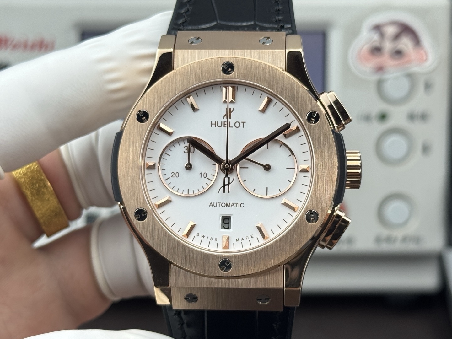 （實拍圖）升級版宇舶hublot恆寶表經典融合CLASSIC FUSION系列，直徑45mm，表殼316L精鋼，耐磨藍寶石玻璃，施華洛世奇鑽石鑲嵌，進口搭載進口7750多巧能計時機芯，還原原裝所有功能，在不同的時空共鳴，如繪畫，如音樂，如時計，獨一無二的HUBLOT最配獨一無二的他，經典融合計時腕表。