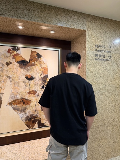 🔝HERMES愛瑪仕 真皮H字貼片短袖T恤
正品購入，21支洗後維斯棉190克，1*1羅紋230克，面料拼接，模板刺繡，定制1：1真皮皮標，定制1：1商標，寬松版型
B Size：S-XL