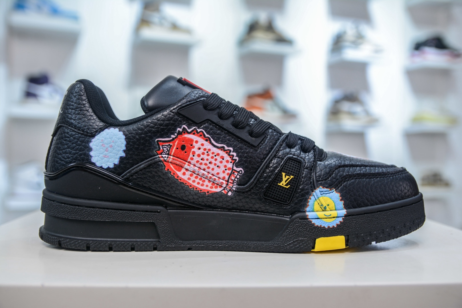 Louis Vuitton Trainer lv時裝走秀運動鞋板鞋SIZE：36 37 38 39 40 41 42 43 44 45