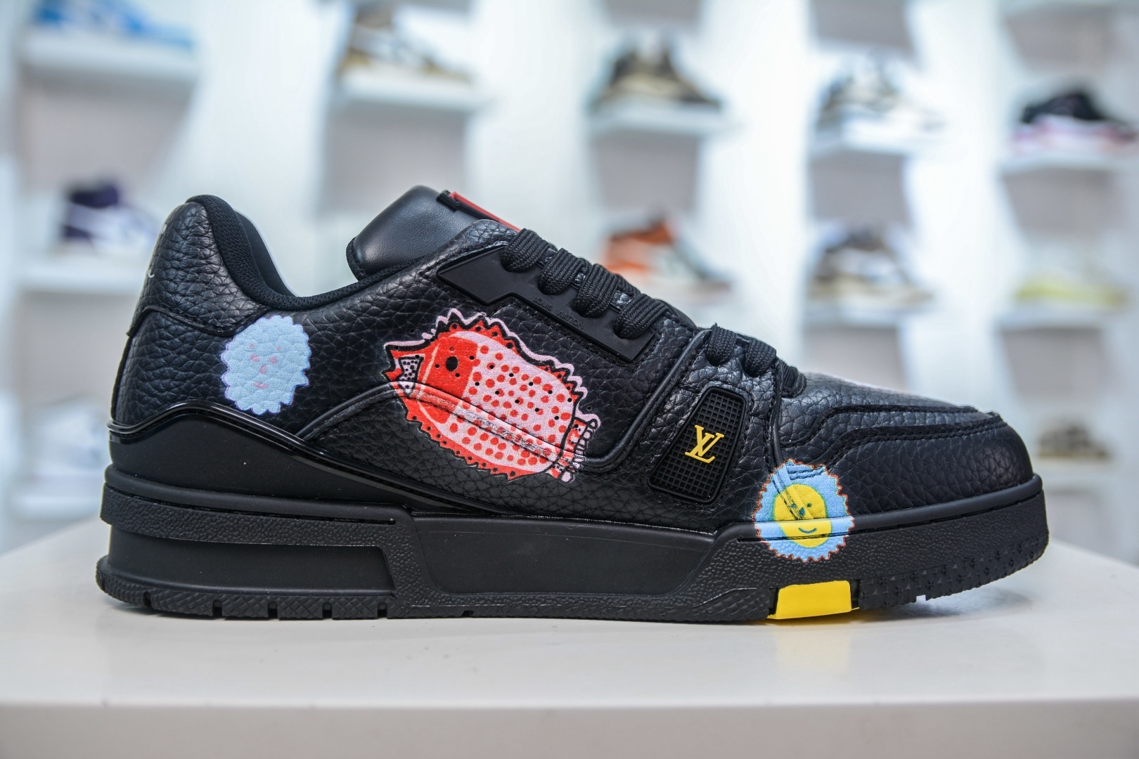 Louis Vuitton Trainer lv時裝走秀運動鞋板鞋SIZE：36 37 38 39 40 41 42 43 44 45