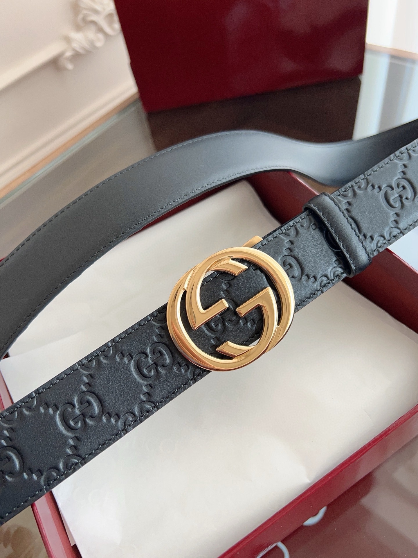 Gucci 古馳 自動平滑扣腰帶 精鋼打造五金 寬度35MM寬 雙面頭層牛皮 自由裁剪設計。