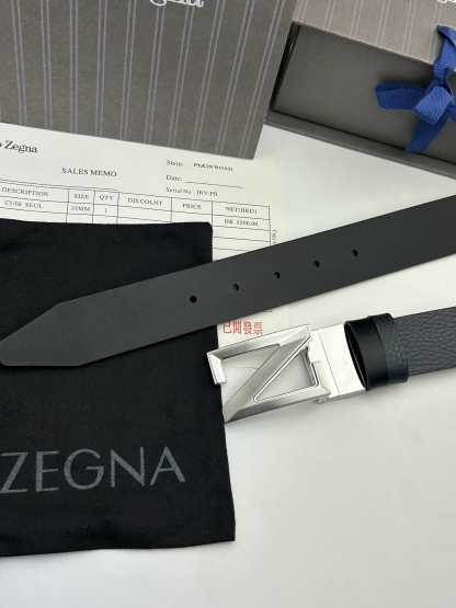 傑尼亞【Zegna】何謂當代男士 活動造型 系列，新款純銅旋轉Z字扣，雙面可用 隨心搭配，寬3.5cm，男士風尚的全新概念.