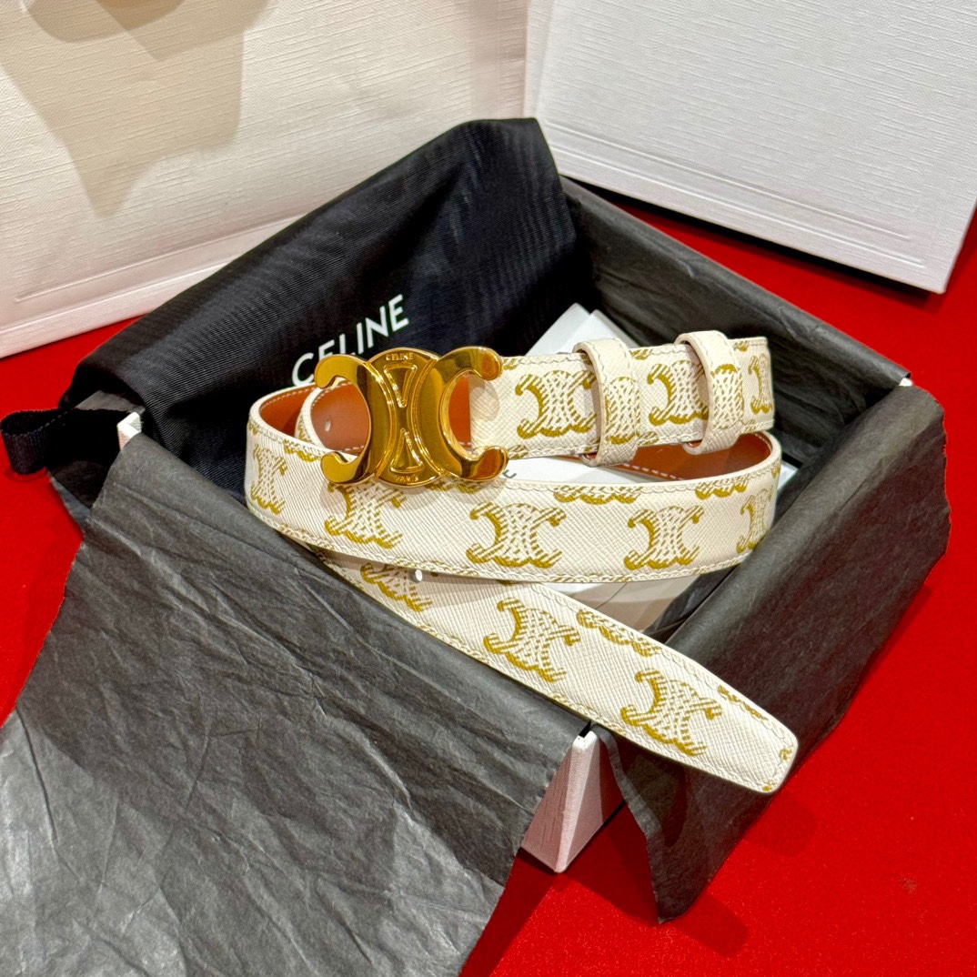 賽琳新款女士凱旋門腰帶
TRIOMPHE 雙面頂級小牛皮腰帶
百搭時尚潮流，寬度2.5cm