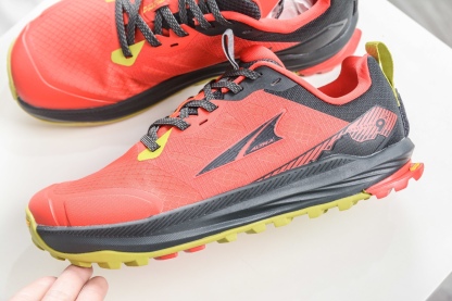 Altra Altra Lone Peak 9 奧創奧林匹斯9代 紅色 舒適百搭防滑耐磨低幫戶外跑步鞋
貨號：AL0A85RG660
SIZE：39 40 40.5 41 42 42.5 43 44 44.5 45