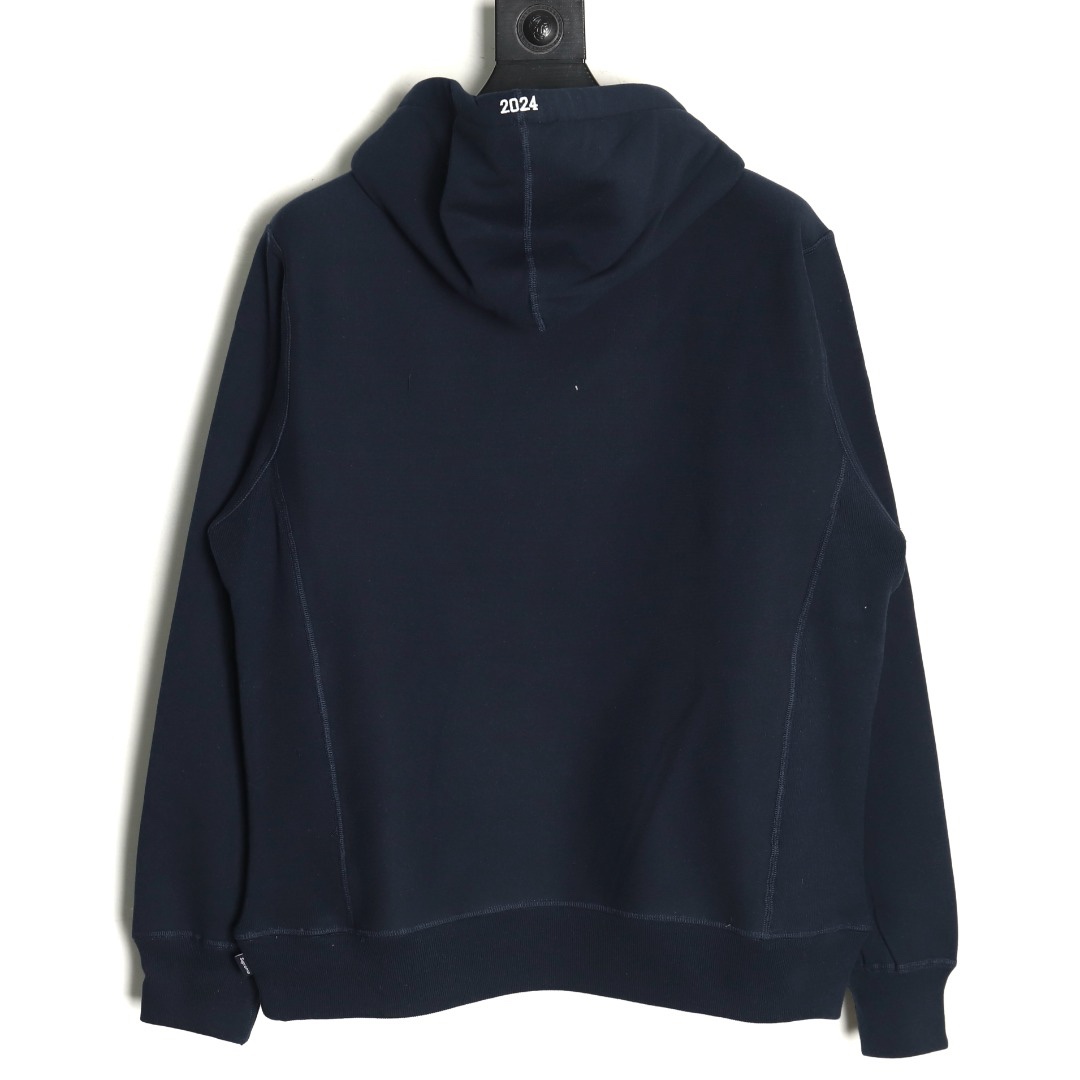 Supreme FW24 WEEK17 Box Logo Hooded Sweatshirt 胸前徽標刺繡logo口袋連帽衛衣帽衫
面料460克 高克重 面布質感強 韌性好 衣服收針處都有打套結（起到加固 久穿不變形 市面普通版本是沒有的哦） 歡迎對比 品質保證
F 尺碼：S M L XL