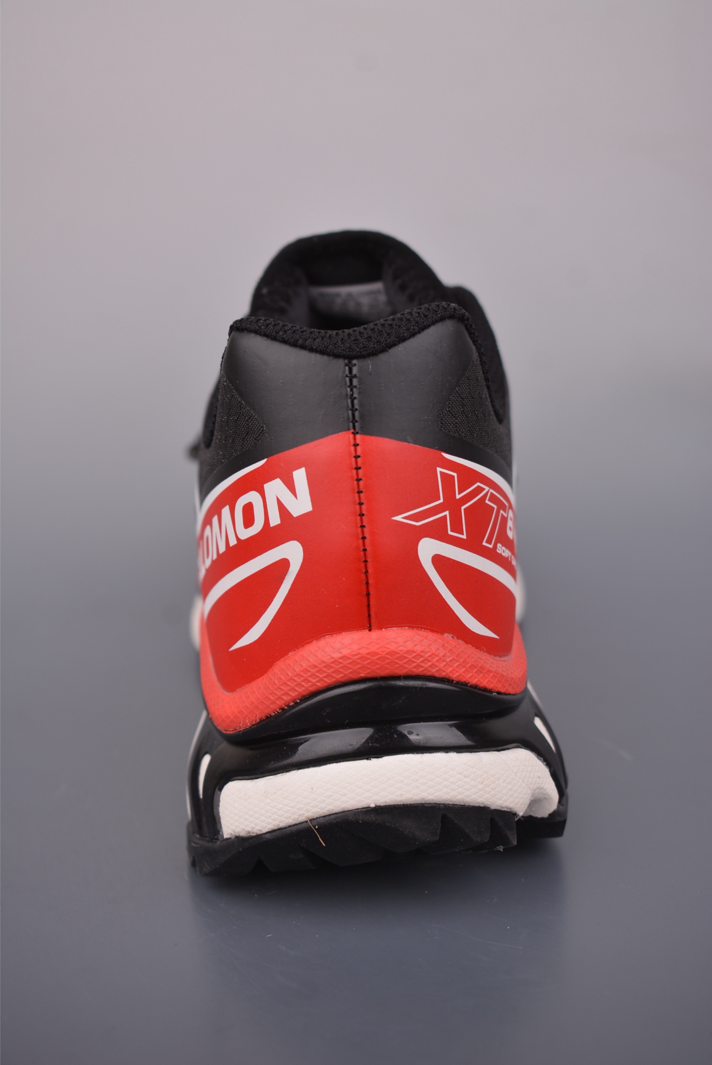 薩洛蒙 Salomon XT-6
GTX 探索者系列 
潮流越野機能戶外休閒運動跑步鞋
官方貨號: 479749 293633
尺碼：35 36 36.5 37 38 38.5 39 40 40.5 41.5 42 42.5 43 44 45 46