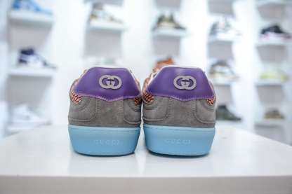 Gucci 古馳G75 圓頭系帶運動鞋
尺碼：35 36 37 38 39 40 41 42 43 44 45 46