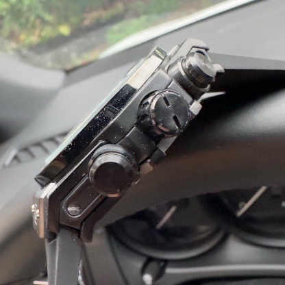 恆寶 Hublot精品男士腕表，勁爆鏤空設計，技藝精湛，獨具匠心，尊貴大氣，紳士風範。採用全自動機械機芯，頂級316精鋼表殼，天然橡膠錶帶，礦物質超強鏡面，尺寸43*13