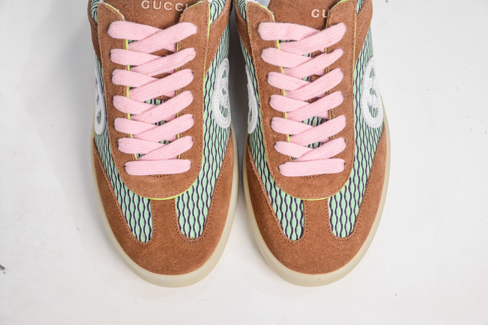 Gucci 古馳G75 圓頭系帶運動
尺碼：35 36 37 38 39 40 41 42 43 44 45 46