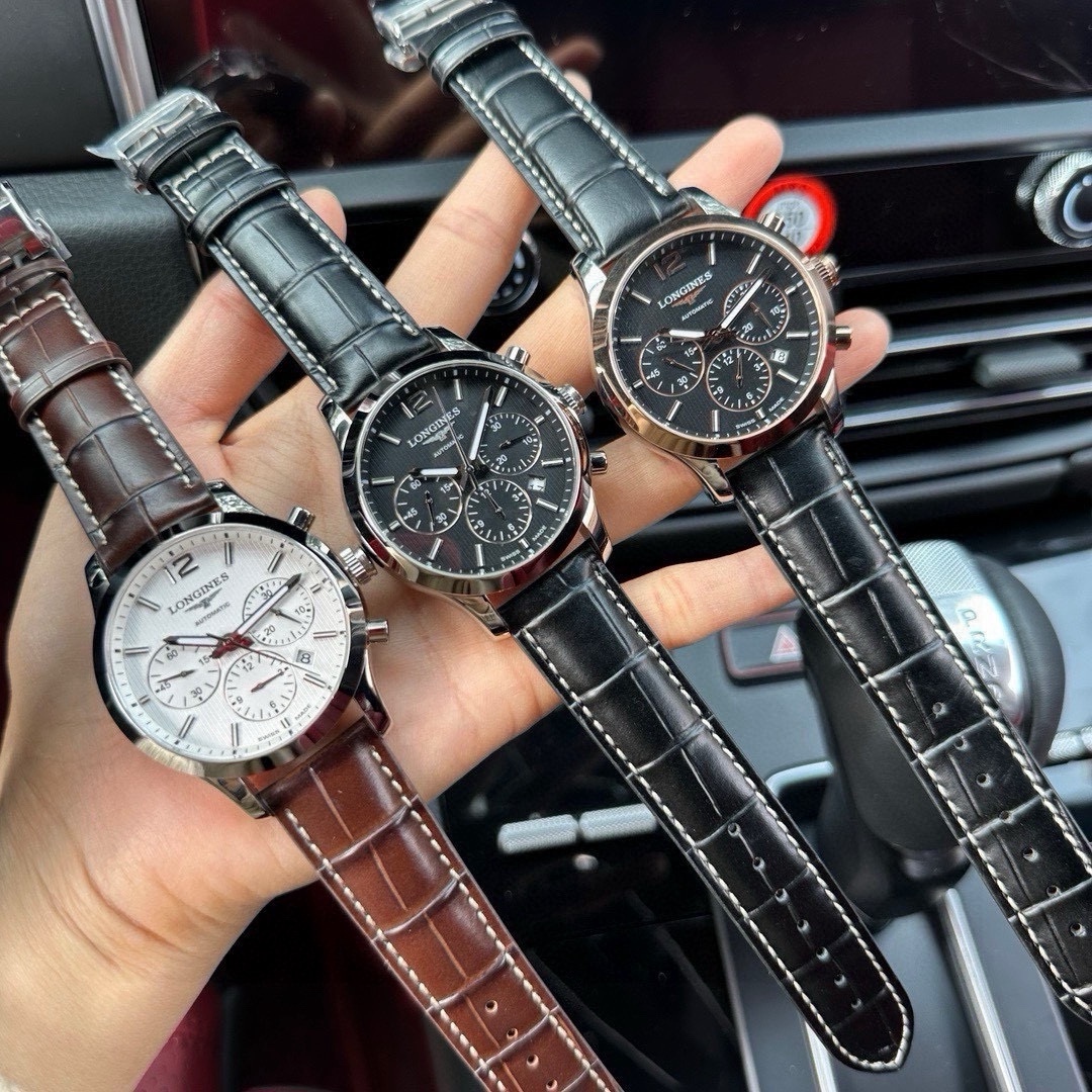 
品牌：浪琴
系列：康鉑（1:1復刻）
機芯：獨家訂制 上海9系全自動機械機芯 升級改良版 技術成熟 十分穩定 
表殼材質：316L精鋼 CNC數控雕刻 超精密 
字面：F廠首次使用Super-LumiNoVa夜光塗層 夜光效果十分凸顯
表徑：42MM 厚度11MM
產品等級：超A
玻璃：抗磨損藍寶石水晶鏡面，塗有多層防反光塗層
皮帶扣：三重折疊式安全表扣與按壓式開啓🔛裝置（正品一致）
錶帶：意大利進口皮帶 （舒適耐用）