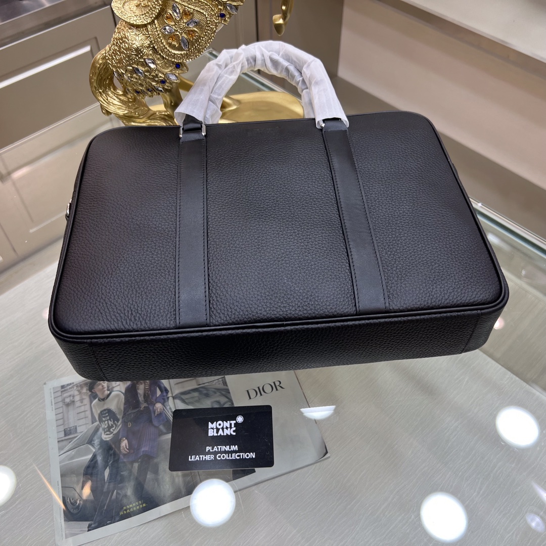 最新款來襲👏👏Montblanc International（萬寶龍）💯💯公文包，進口頂級頭層原版自然摔牛皮  手感舒適 皮質超柔 簡單大氣的logo 高端休閒版型 品質氣質同步而行✅型號：7712-1   尺寸：38-29-7