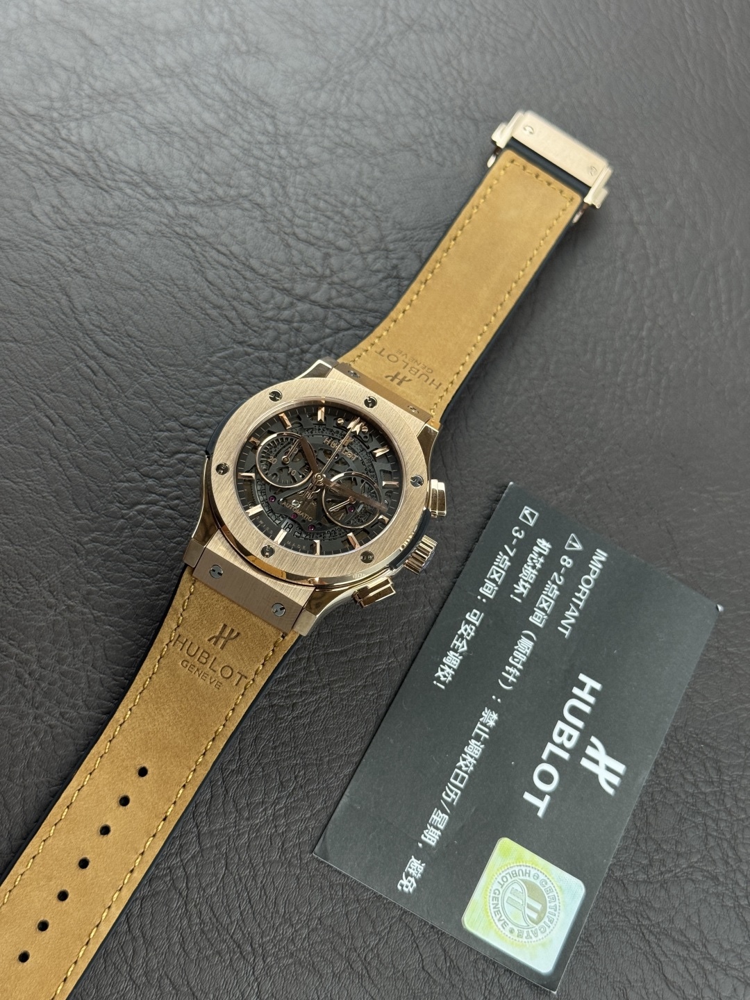 （实拍圖）升級版宇舶hublot恆寶表經典融合CLASSIC FUSION系列，直徑45mm，表殼316L精鋼，耐磨藍寶石玻璃，施華洛世奇鑽石鑲嵌，進口搭載進口7750多巧能計時機芯，還原原裝所有功能，在不同的時空共鳴，如繪畫，如音樂，如時計，獨一無二的HUBLOT最配獨一無二的他，經典融合計時腕表。