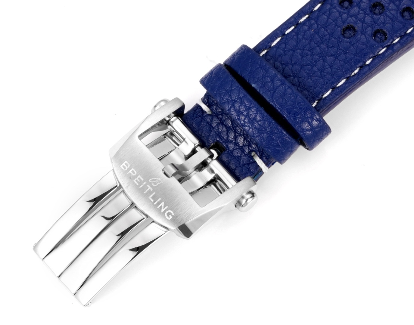 百年靈新品 BN9 越洋系列AB015212.BF26743P.A20BA.1  材質： 316L精鋼直徑： 41毫米厚度： 13.65毫米 表鏡： 鍋蓋弧面藍寶石，雙面防眩處理表底： 旋入式精鋼，透明藍寶石表冠： 非旋入式，雙密封墊機芯：7750機芯 復刻首選 精緻推薦男士多功能機械腕表 ，精心打造超真實實物圖拍攝。