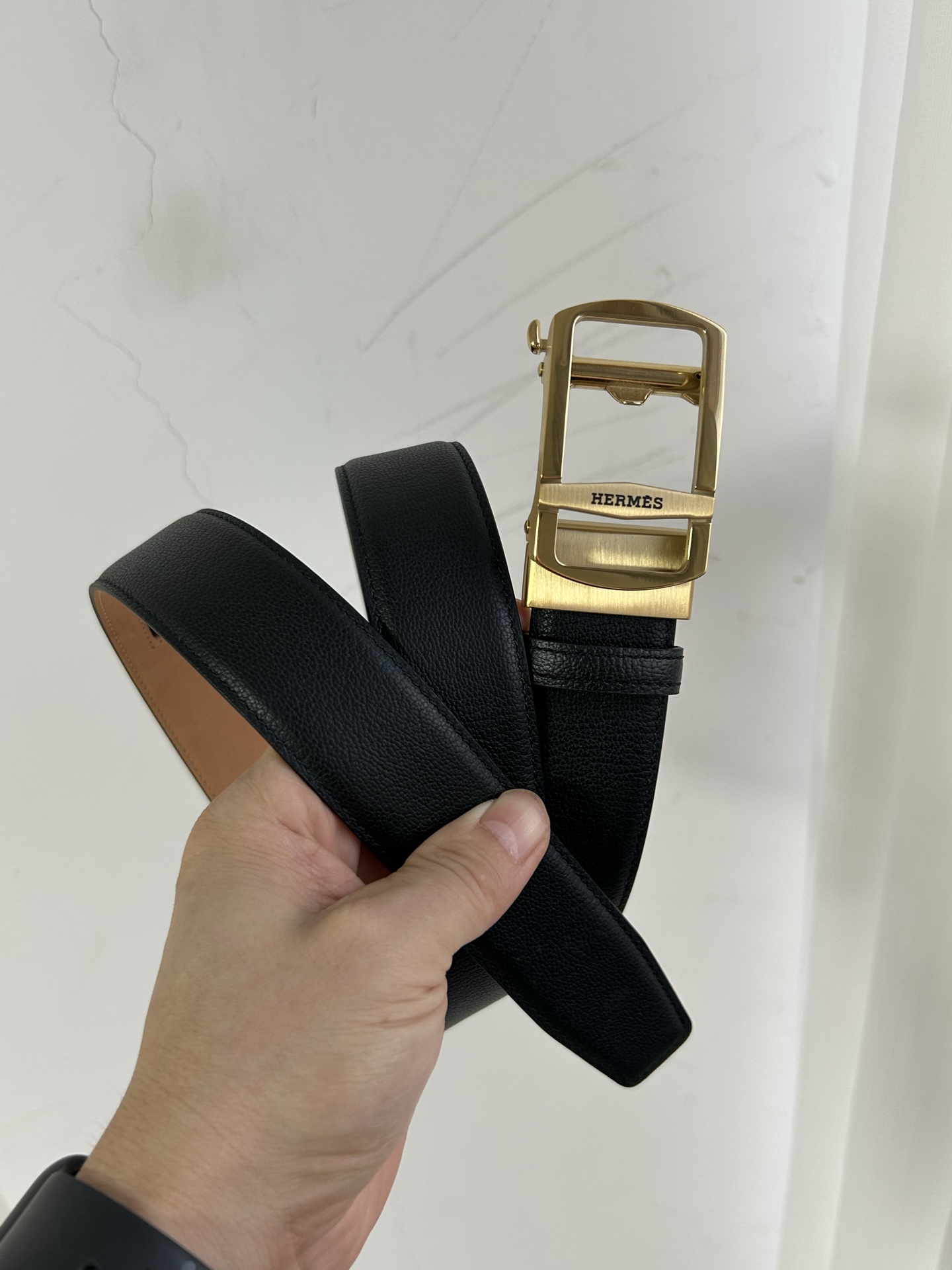 【H家】 新款紋路小牛皮腰帶，寬度3.5cm，搭配新款不鏽鋼自動扣，手感極佳、可以任意裁剪、永恆而經典！轉圖必大賣