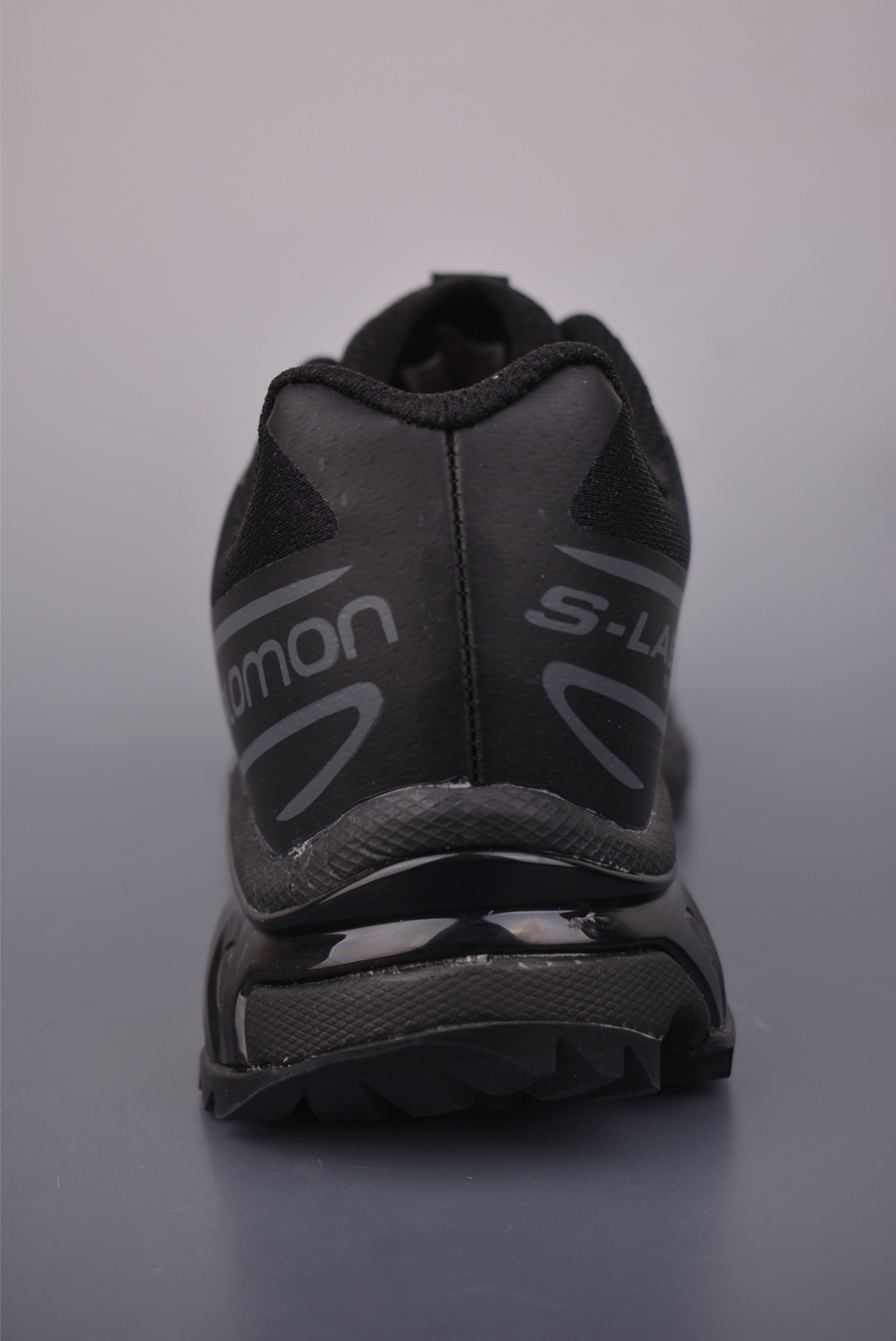 薩洛蒙 XT-6 GTX
探索者系列 
潮流越野機能戶外休閒運動跑步鞋
官方貨號: 4745063422
尺碼：36 36.5 37 38 38.5 39 40 40.5 41.5 42 42.5 43 44 45 
