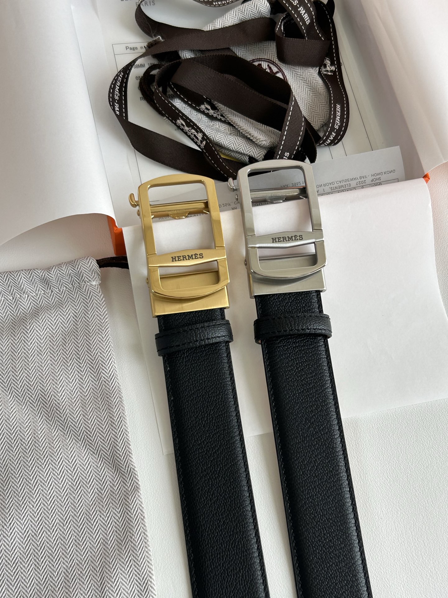 【H家】 新款紋路小牛皮腰帶，寬度3.5cm，搭配新款不鏽鋼自動扣，手感極佳、可以任意裁剪、永恆而經典！轉圖必大賣