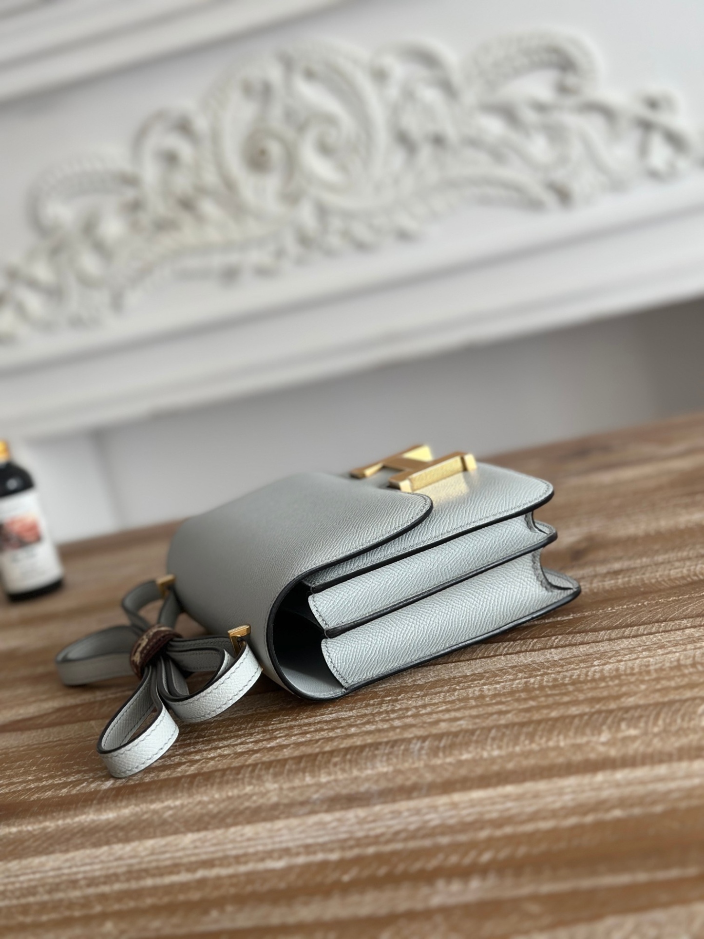 康康  空姐包  
constance  19cm  
epsom掌紋小牛皮  半收工  蠟線縫製