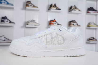 迪奧/Dior B27 Oblique Galaxy Low Top Sneakers B27系列低幫復古真皮百搭運動休閒板鞋 
貨號：3SN272ZIR16536
尺碼：38 39 40 41 42 43 44 45 46