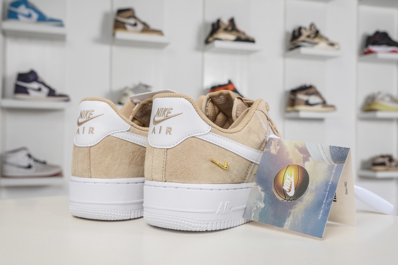 NK Air Force 1 '07 Low 麂皮黃白 
貨號：IQ9964 200
Size：36 36.5 37.5 38 38.5 39 40 40.5 41 42 42.5 43 44 44.5 45