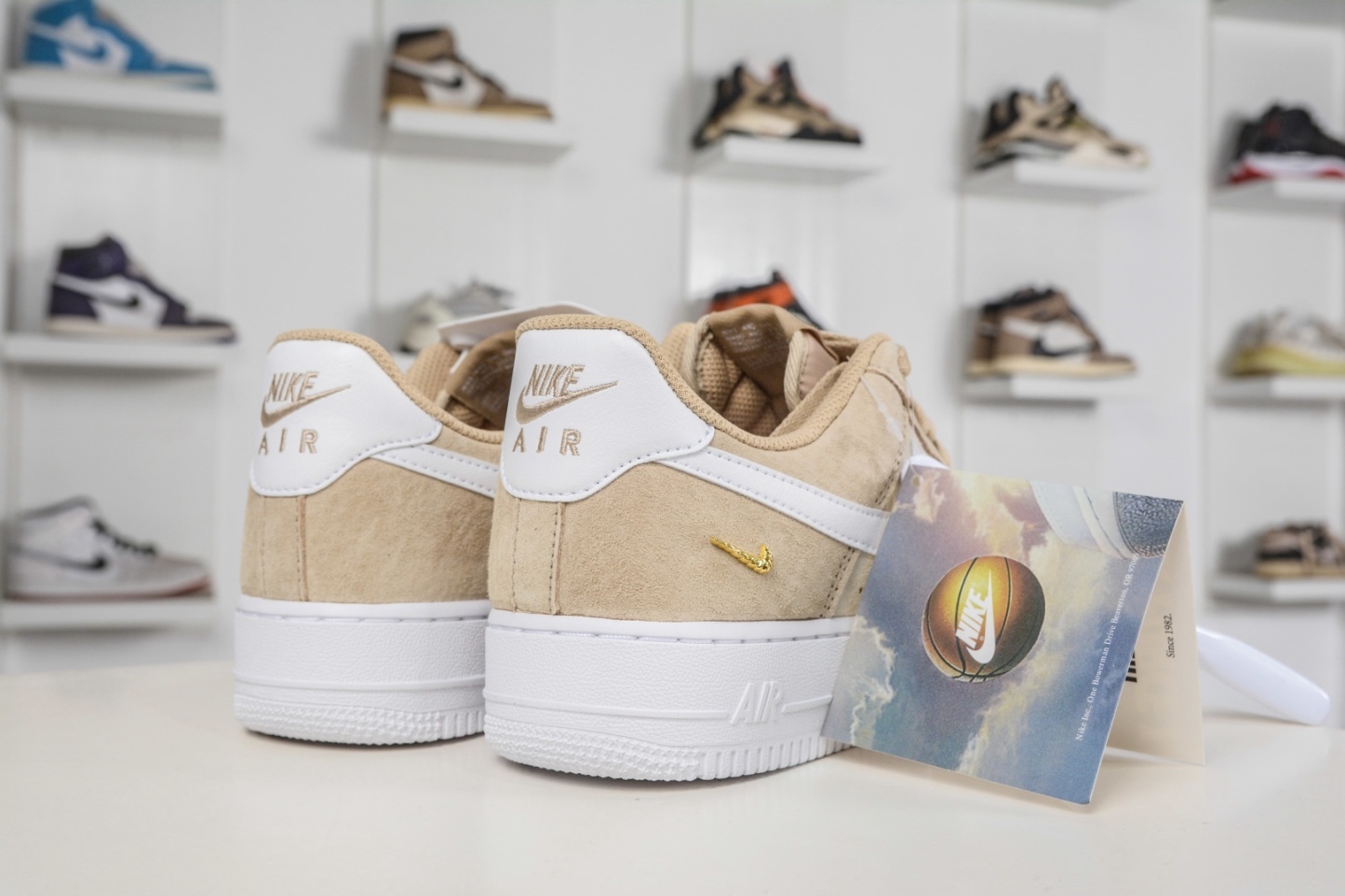 NK Air Force 1 '07 Low 麂皮黃白 
貨號：IQ9964 200
Size：36 36.5 37.5 38 38.5 39 40 40.5 41 42 42.5 43 44 44.5 45