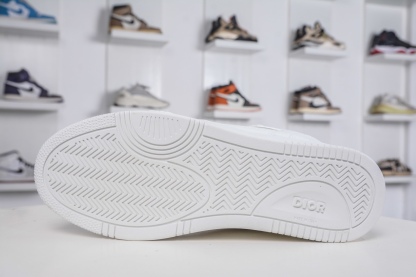 迪奧/Dior B27 Oblique Galaxy Low Top Sneakers B27系列低幫復古真皮百搭運動休閒板鞋 
貨號：3SN272ZIR16536
尺碼：38 39 40 41 42 43 44 45 46
