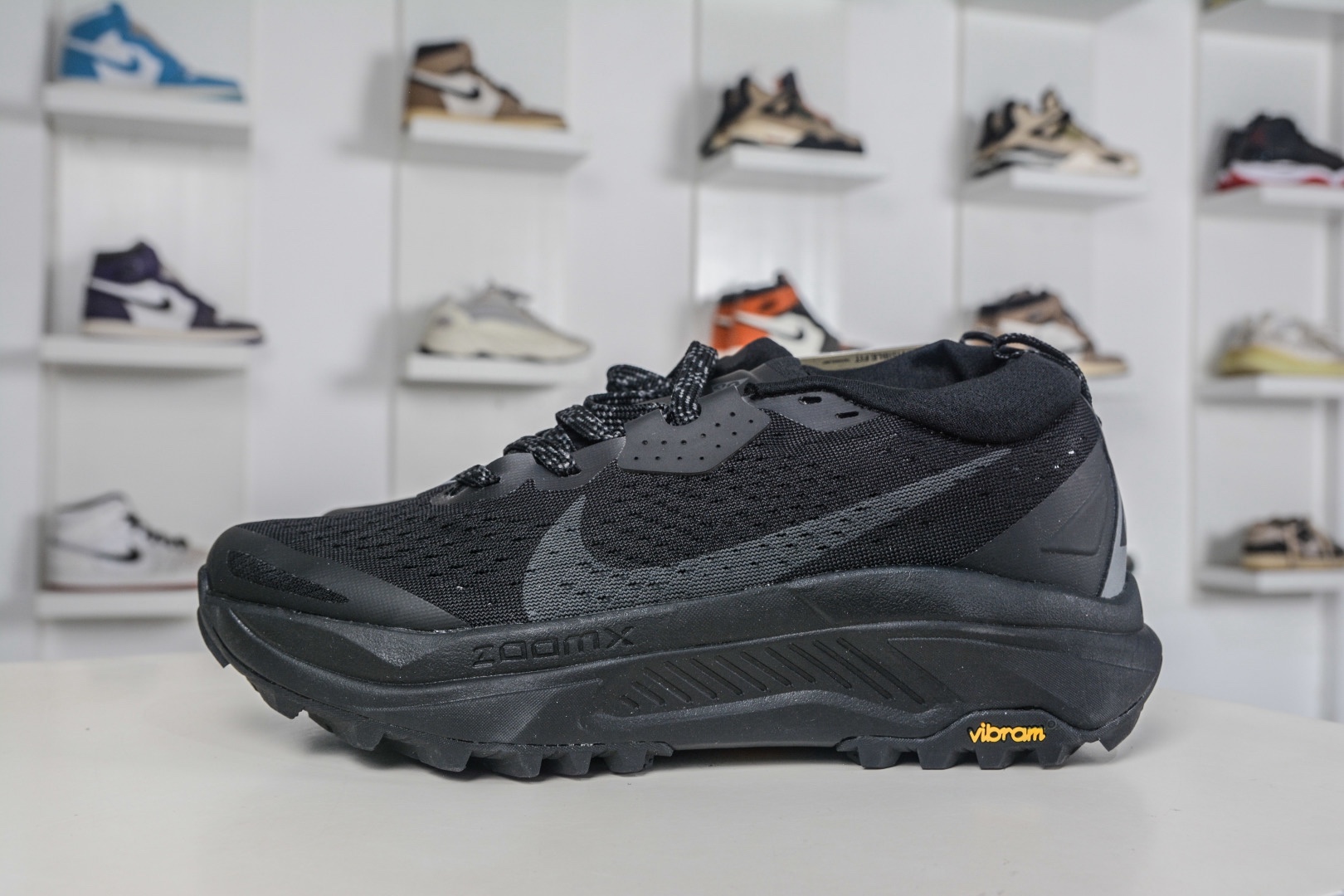 NK ACG ZEGAMA TRAIL 6 網面透氣跑步鞋 
貨號：HV8113 002
尺碼：36 36.5 37.5 38 38.5 39 40 40.5 41 42 42.5 43 44 45