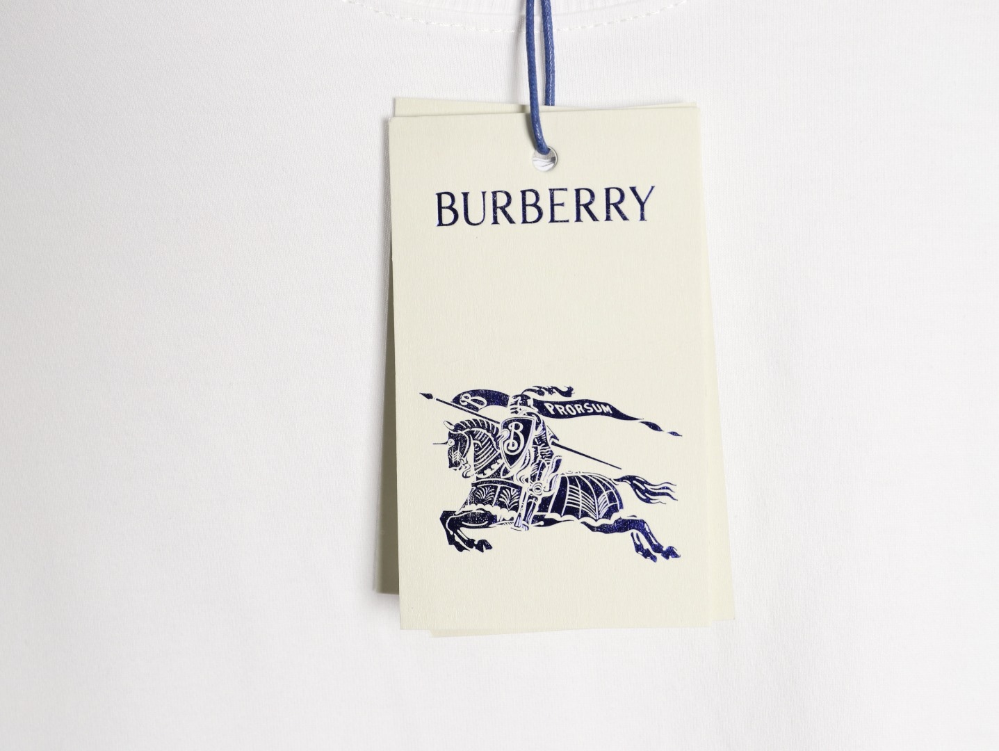 🔝BURBERRY巴寶莉BBR 格紋拼袖短袖T恤
正品購入，50支雙股100%精梳棉170克，2*2精品羅紋210克，面料拼接，面料酵洗，定制1：1商標，合身版型
B Size：S-XL