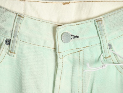 Acnestudios 1981M25ss不規則做舊手工夜光牛仔褲
重工做舊 泥染塗料廢土系列 在燈光強光照射下螢光粉塗料.男女同款
J 碼數：XS.S.M.L.