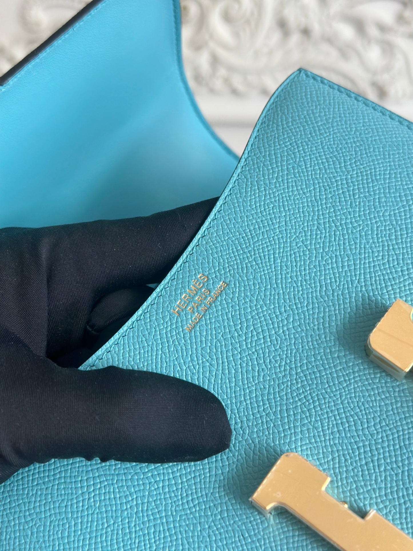 康康  空姐包  
constance  19cm  
epsom掌紋小牛皮  半收工  蠟線縫製