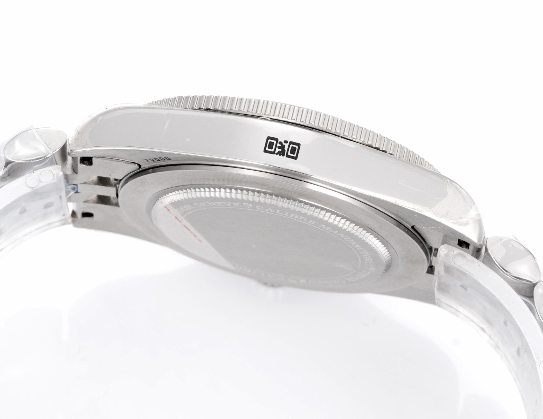 DIF 最強副本 
DIF隆重推出帝舵碧灣54型M79000N腕表，
37mm表殼貼合手腕，佩戴舒適，啞光錶盤簡約大氣，質感細膩，無日曆設計化繁為簡，回歸純粹讀時體驗，以純粹精神和現代表達方式，向1954年問世的品牌首款潛水表-7922型獻上最真誠的敬意！
DIF匠工精神 整表配備導角精磨不拉手 注重細節 質感無敵 搭載丹東定制一檔機芯 日誤差僅3-5秒幾乎0反修 超穩定！
錶帶均為CNC通體成型拉絲工藝錶帶 非小廠組裝片！配備帝舵表“T-fit”表扣 可滑軌微調
超強瑞士夜光刻度 盤面字體油壓立体