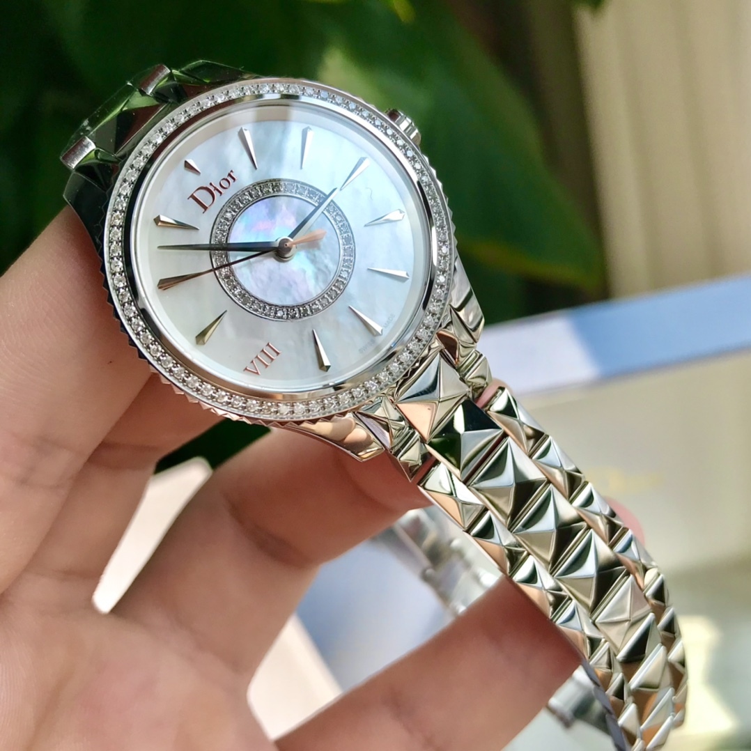 天然贝母面！钻石线条精钢表带！市面独家包装！